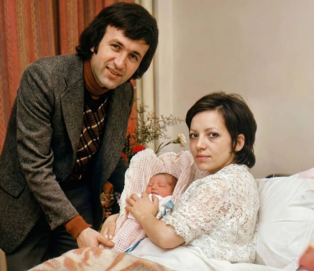 Yeşilçam'ın ünlülerini hiç böyle görmediz: İşte, 70'li, 80'li yılların albümü... 8